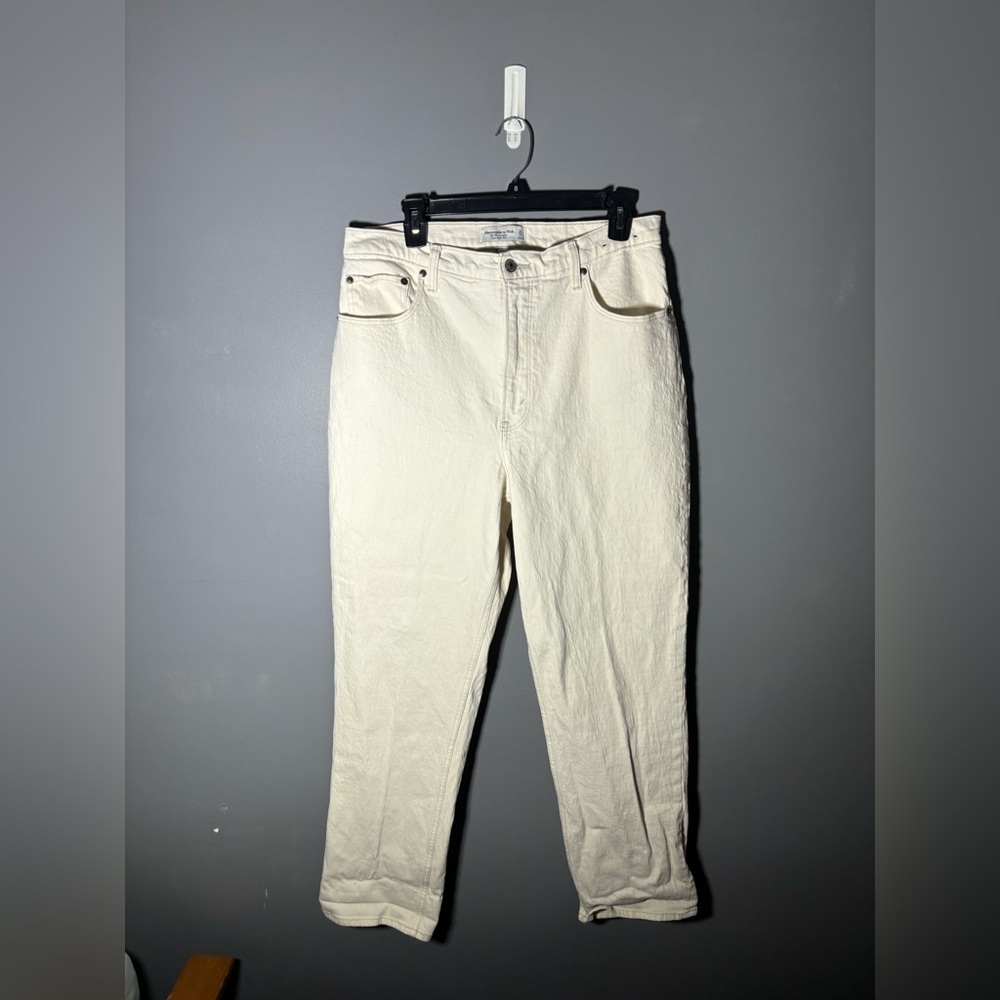 Abercrombie The 90s Straight Ultra High Curve Love Jeans Size 14 - Picture 1 of 3